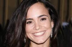 Alice Braga