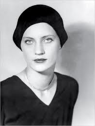 Lee Miller Horoscope and Astrology